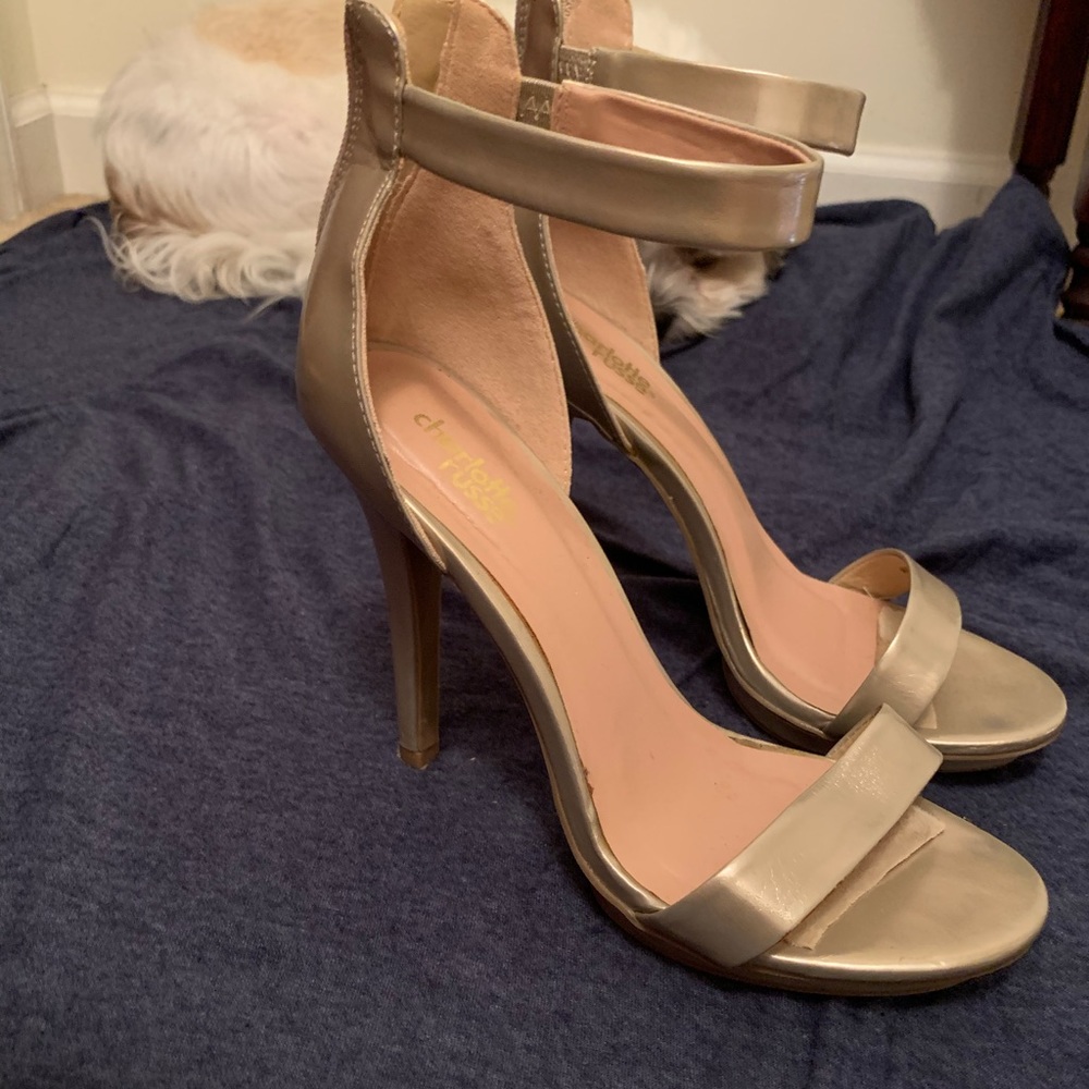 Gold High Heels - Picture 5 of 6